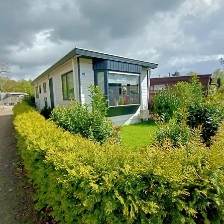 Welkom In Chalet Floral Deer Op De Veluwe Пюттен